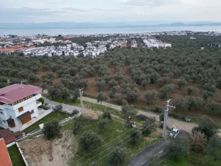 SABRİ PINARBAŞI'dan GÜRE'de SATILIK VİLLA İMARLI ARSA