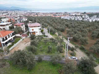 SABRİ PINARBAŞI'dan GÜRE'de SATILIK VİLLA İMARLI ARSA