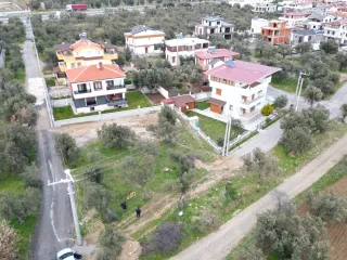 SABRİ PINARBAŞI'dan GÜRE'de SATILIK VİLLA İMARLI ARSA