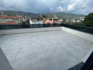 SABRİ PINARBAŞI'dan ALTINOLUK'ta DENİZ'e 100 METRE SATILIK TEK MÜSTAKİL VİLLA