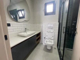 SABRİ PINARBAŞI'dan ALTINOLUK'ta DENİZ'e 100 METRE SATILIK TEK MÜSTAKİL VİLLA
