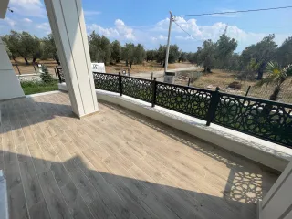 SABRİ PINARBAŞI'dan ZEYTİNLİ'de SATILIK MÜSTAKİL VİLLA