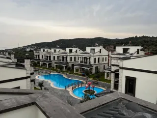 SABRİ PINARBAŞI'dan GÜRE'de MUHTEŞEM MİMARİYE SAHİP SATILIK TAŞ EV