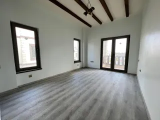 SABRİ PINARBAŞI'dan GÜRE'de MUHTEŞEM MİMARİYE SAHİP SATILIK TAŞ EV