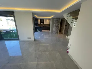 SABRİ PINARBAŞI'dan GÜRE'de EŞSİZ MİMARİLİ SATILIK MÜSTAKİL VİLLA