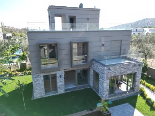 SABRİ PINARBAŞI'dan GÜRE'de EŞSİZ MİMARİLİ SATILIK MÜSTAKİL VİLLA